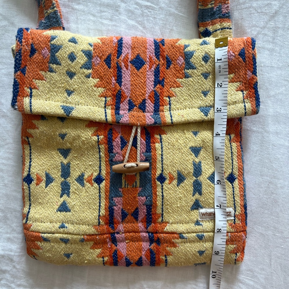 Billabong x Wrangler Crossbody - Picture 4 of 6